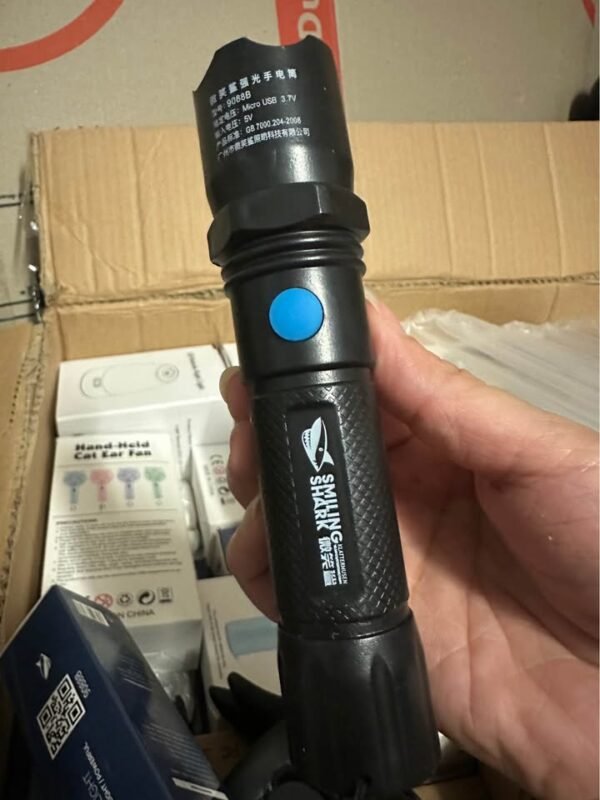 Rechargeable LED Flashlight